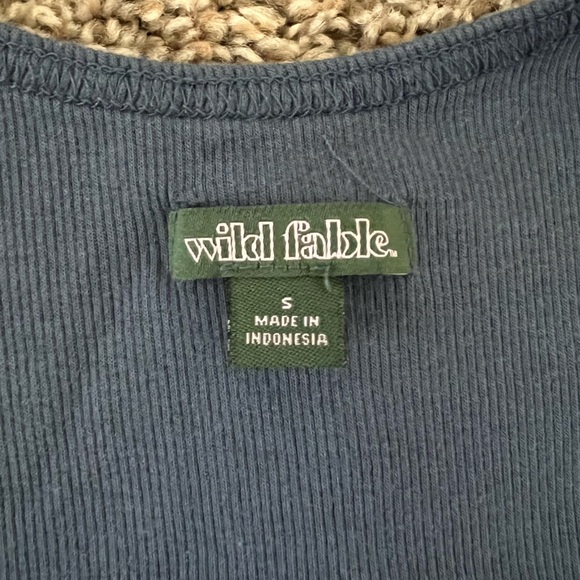 Blue Tank - Picture 3 of 4